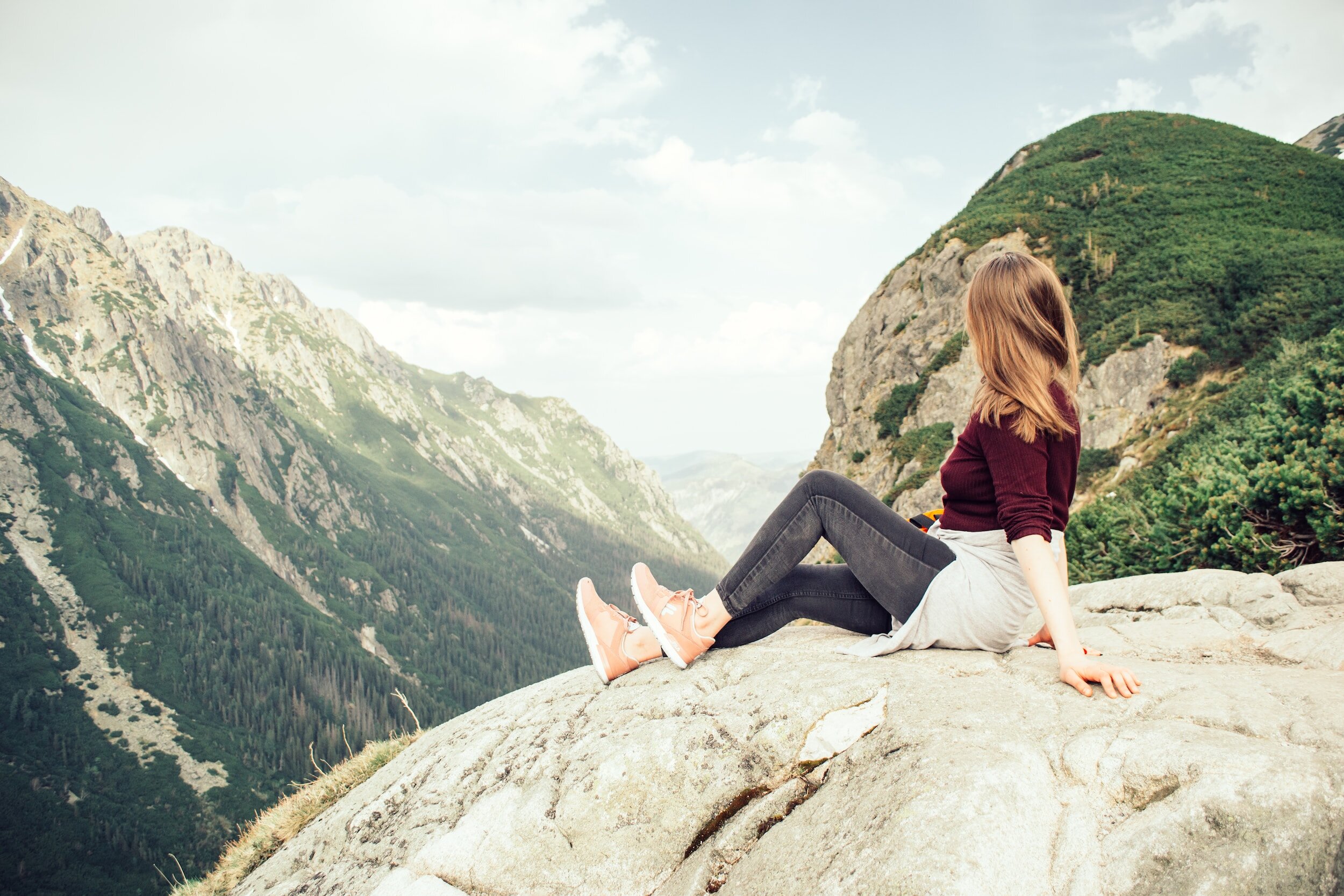 Embracing Solitude: 9 Self-Love Practices for Alone Time